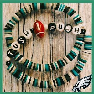 NFL-TUSH-PUSH - EAGLES Football bracelet set..( New handmade )